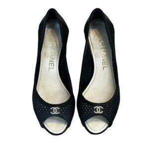 Chanel Women's Black Mesh Peep Toe kitten Heels with Pearl CC Logo Size 5